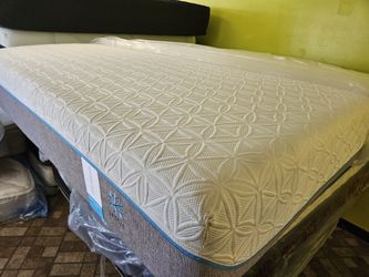 Mattress and box spring king size