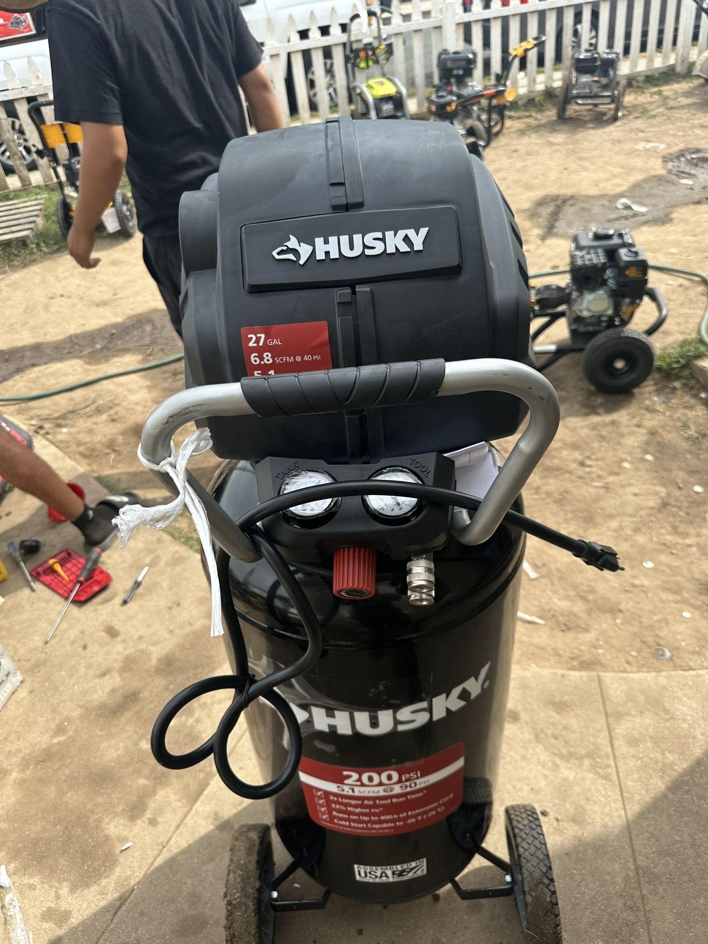 Husky air deals compressor 27 gallon