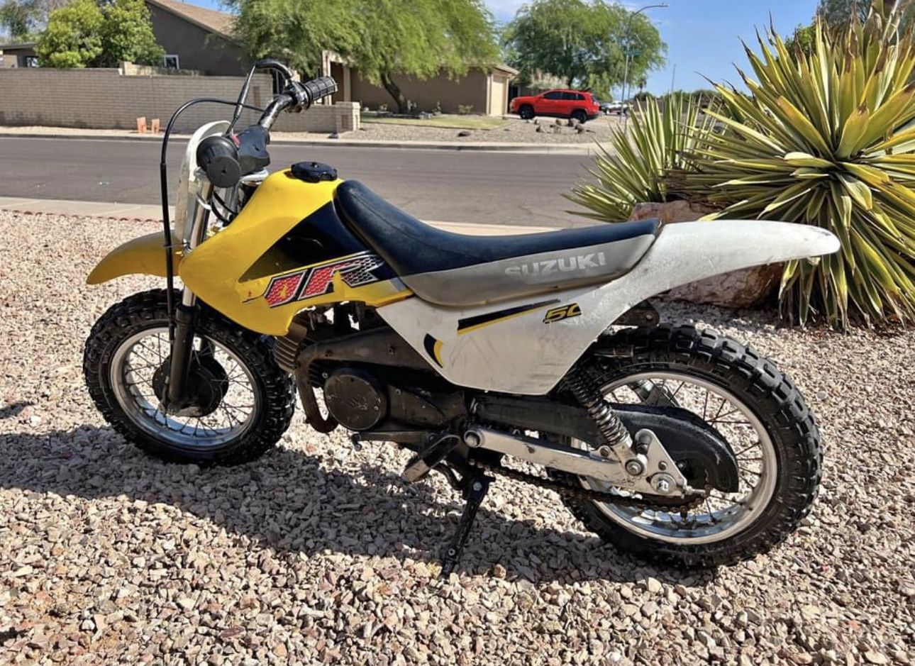 Suzuki Jr 50