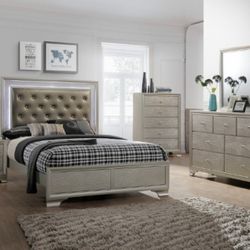 Queen Bedroom Set