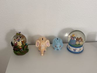 Snow globes piggybbank lamps