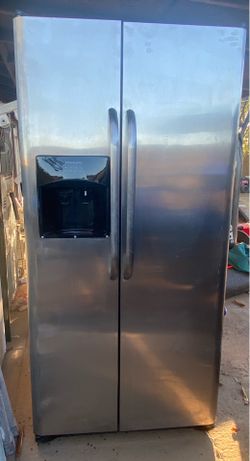 Frigidaire Refrigerator