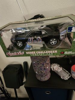 SPORTS ART DIE-CAST DODGE CHALLENGER CONCEPT CAR