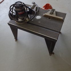 Small router table.