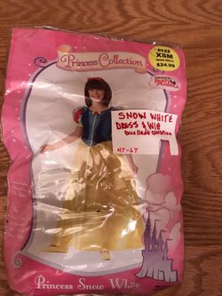 Snow White Costume 4T with Wig