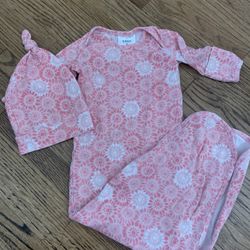 Aiden & Anais Hat and Gown