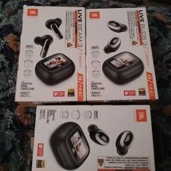2 Jbl Live Buds 3 JBL Beam 3 