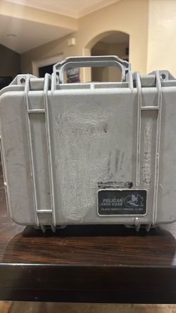 Pelican 1400 case