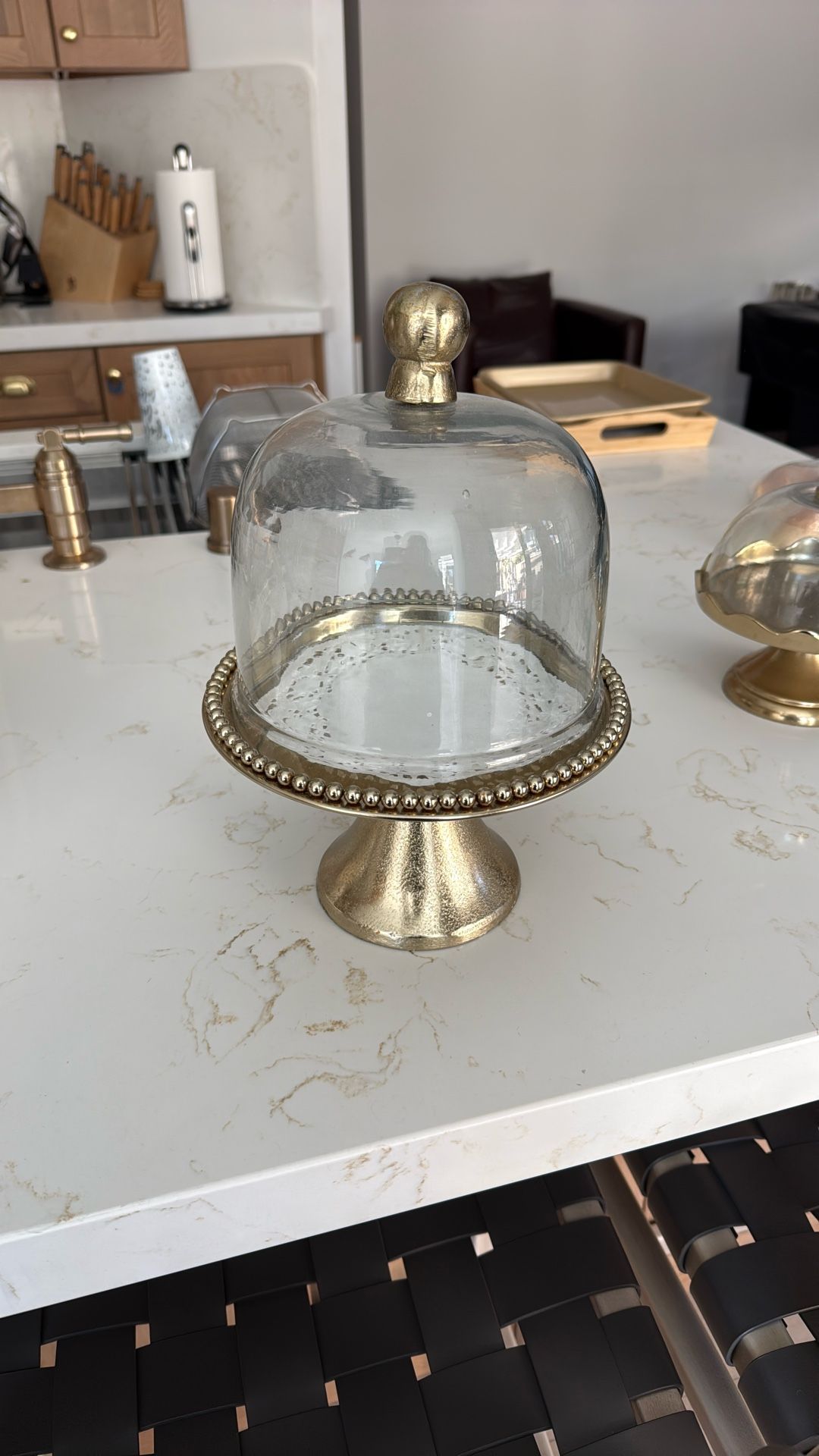 Dessert Stand With Cover