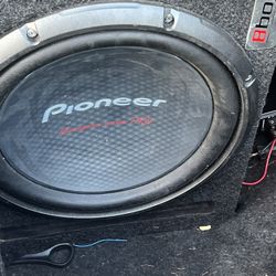 Amp and subwoofer