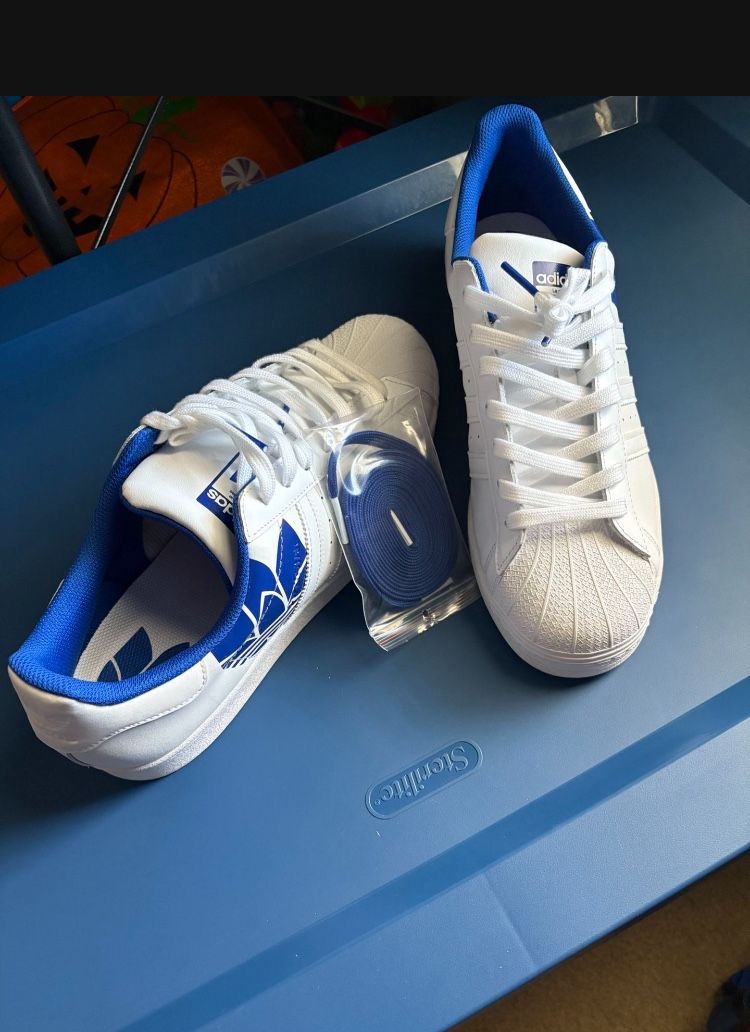 LIKE NEW BOTH FOR $60 Size12