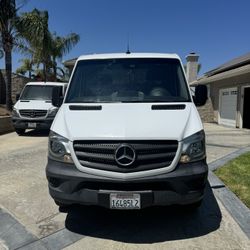 2017 Mercedes-Benz Sprinter 2500