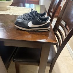 Nike Cortes