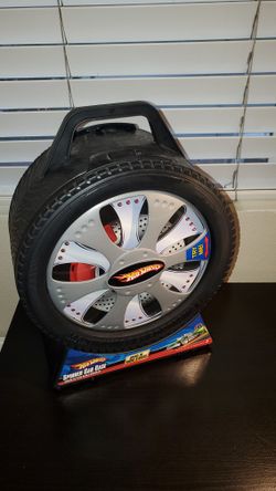 Hot Wheels Spinner Car Case Two-Sided (Cars Included)