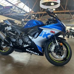 2023 Suzuki GSX-R 600