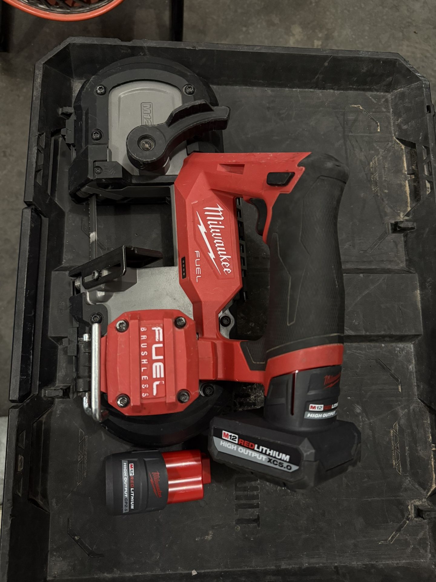 Milwaukee M12 Bandsaw Fuel