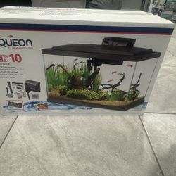 Aqueon fish tank