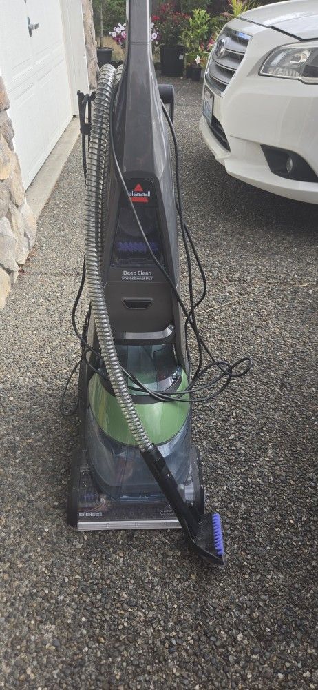 Bissell Carpet Cleaner