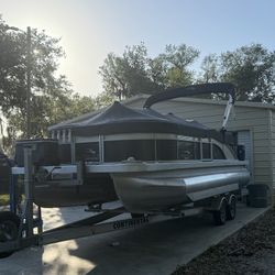 2019 Bennington 22 ssx