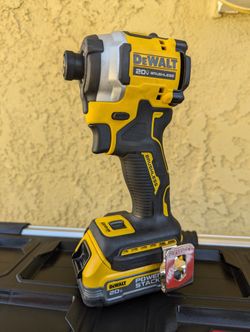 DeWalt 20v Brushless Atomic 3 Speed Impact Driver And Power Stack Battery 