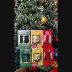 Yankee Candles / Holiday Christmas Candles, Three Piece Multipack. Pick Up In Two Locations South Suburbs/North Side Chicago. We Have Many.