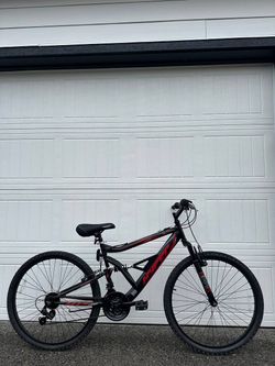 Hyper Shocker – 26” wheels - Full-Suspension Mountain Bike – Like New Bicycle