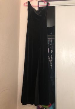 Pretty Wedding/Party/Prom Dress from Windsor