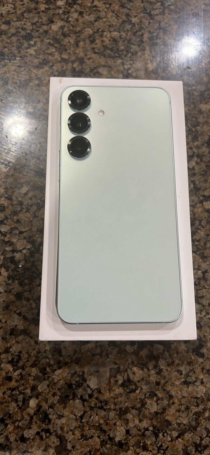 Samsung S25 Plus Factory Unlocked 256 Gb Like New