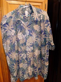 Hawaiian shirt by Burma Bilas