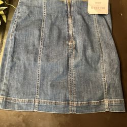 Women’s Denim Skirt 