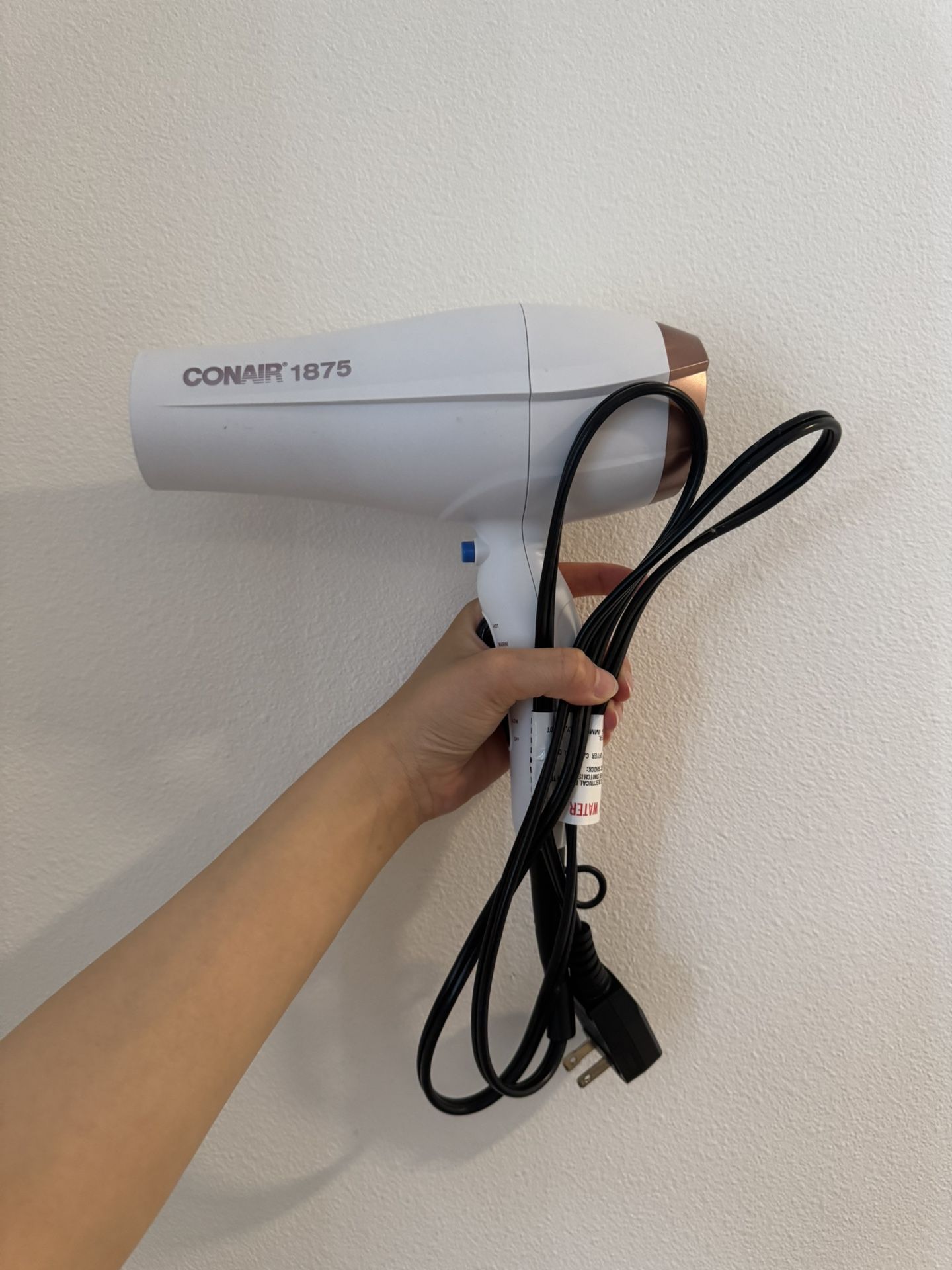 CONAIR Hair Dryer
