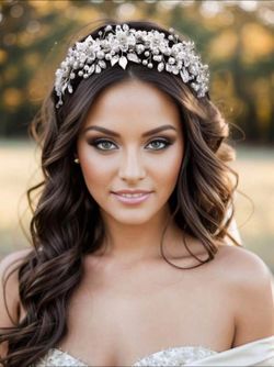 Elegant Women Headband