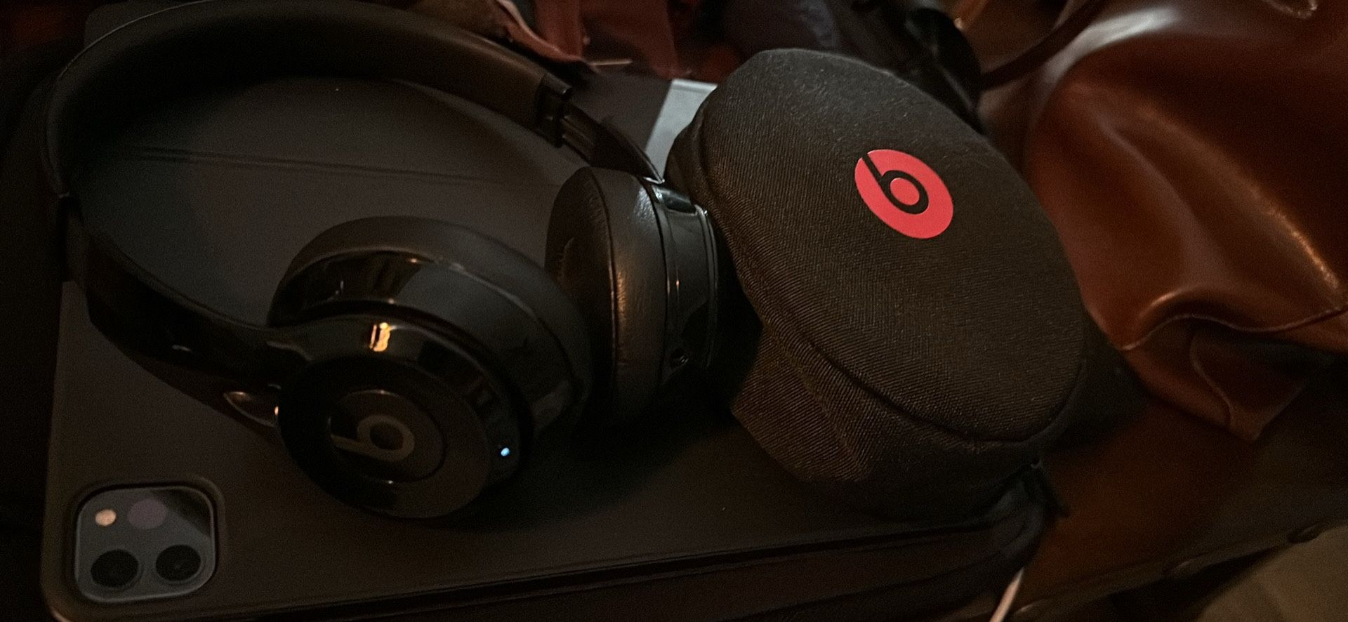 Beats Solo3 Wireless On-Ear Headphones - Gloss Black