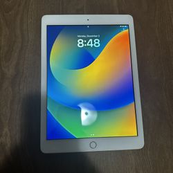 Apple iPad 5th Gen