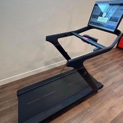 Peloton-Treadmill 