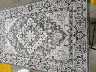 6 x 9 CARPET (NEW)