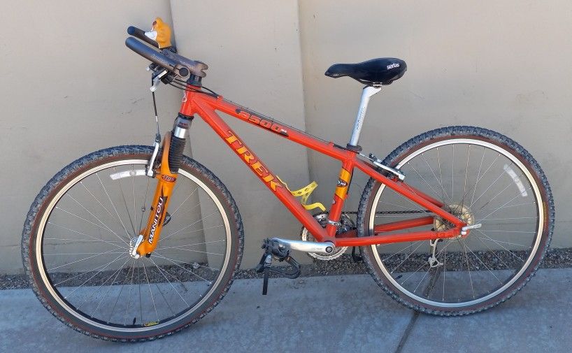 Vintage Trek 8500SL Mountain Bike