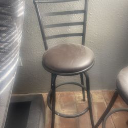 5 Bar Stools
