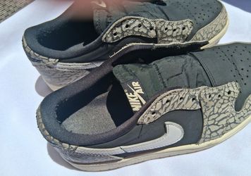 Air Jordan 1 Low Black Cement (Elephant Print) - Size 7W / 5.5Y