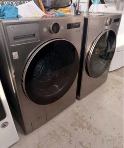 LG Front Load Washer and Dryer Set