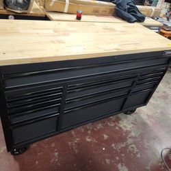 Husky
61 in. W x 23 in. D Heavy Duty 15-Drawer Mobile Workbench Tool Chest with Solid Wood Top in Matte Black