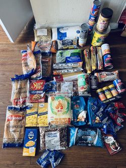 NOT FREE NOT EXPIRED. All These Flour,Oatmeal, Spices, Pecans,Hazelnuts. Dried and Food Cans for 20$