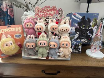 Authentica Labubu bundle mix set