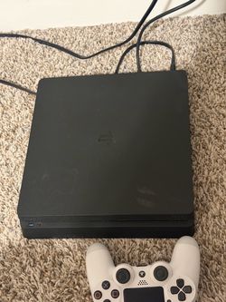 PS4 slim