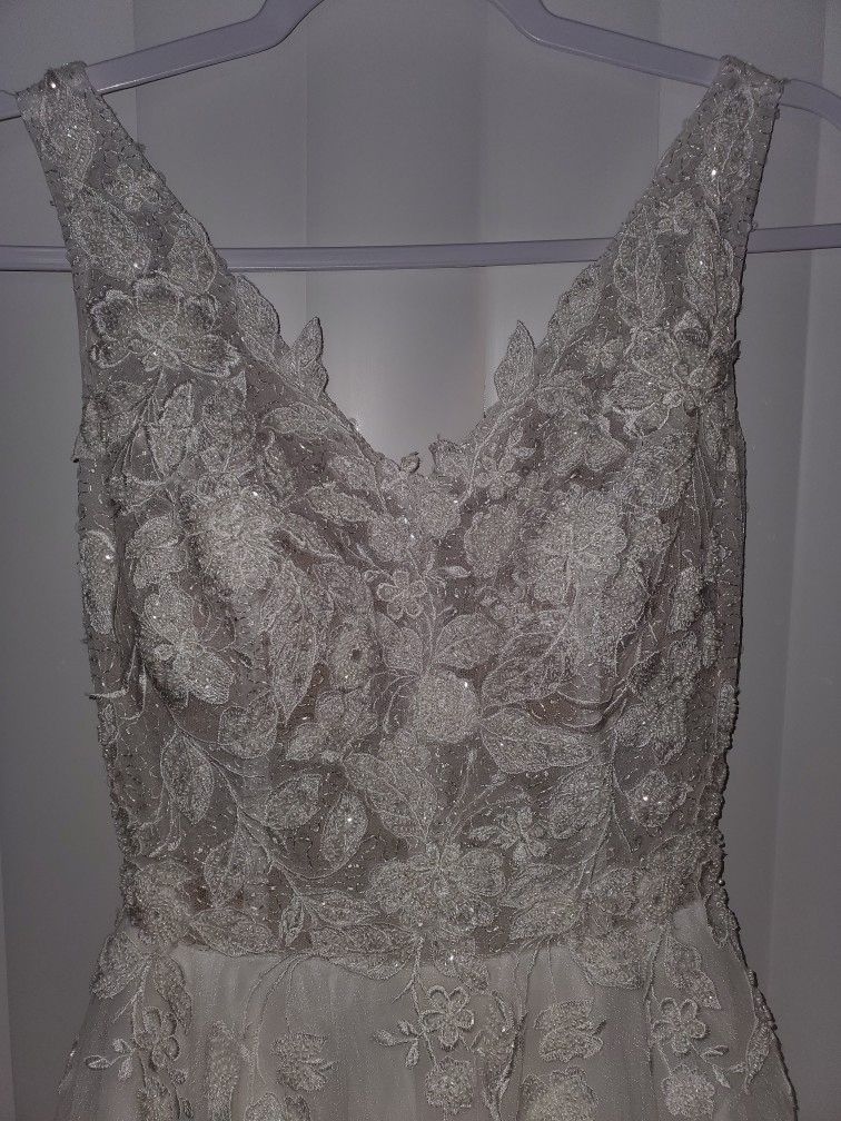 Beautiful Wedding Dress 👰