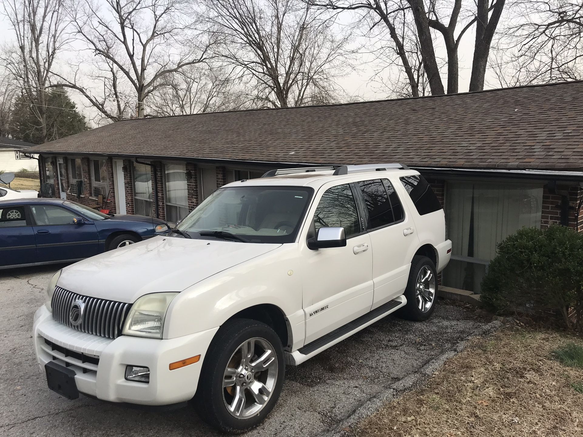 Mercury Mountaineer 