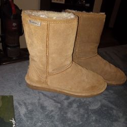 Bearpaw Boots Woman's