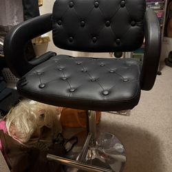 Makeup/Hair/Vanity Chair