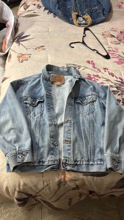 VINTAGE LEVI JACKET /  LARGE 16/18