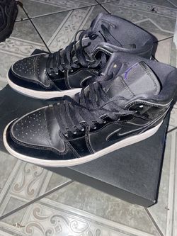 Jordan Mid SE (Space jam)